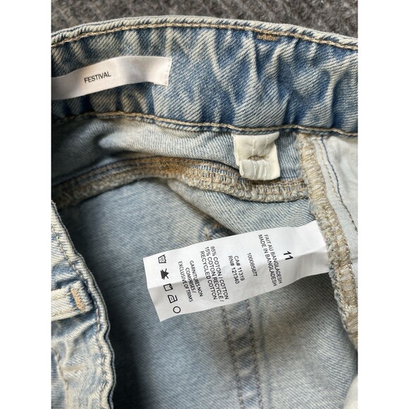 Garage Denim Festival Shorts Women Size 11 Distressed Cut-Off Blue Cotton NEW - Picture 4 of 9